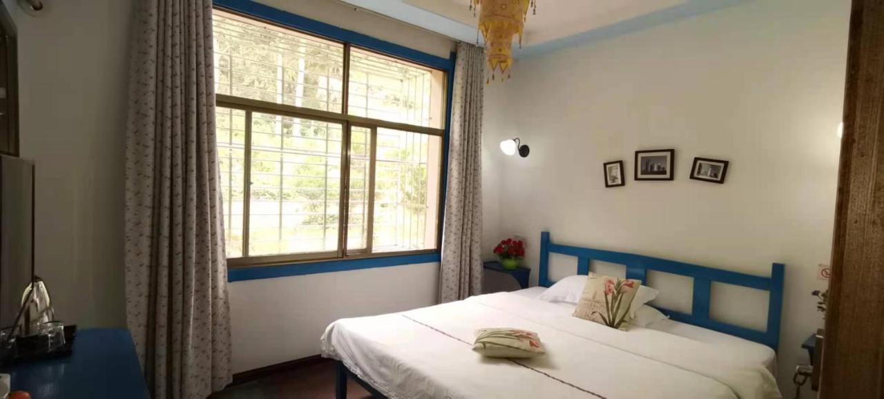 Zhangjiajie April Hostel Kültér fotó